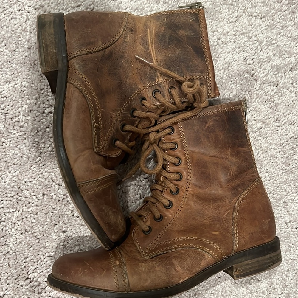 Steve Madden leather combat boots - Picture 4 of 7